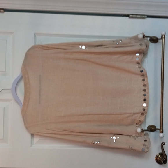 Blouse - Picture 2 of 5